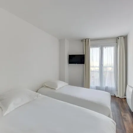 For 6 People Torcy (Seine-et-Marne)